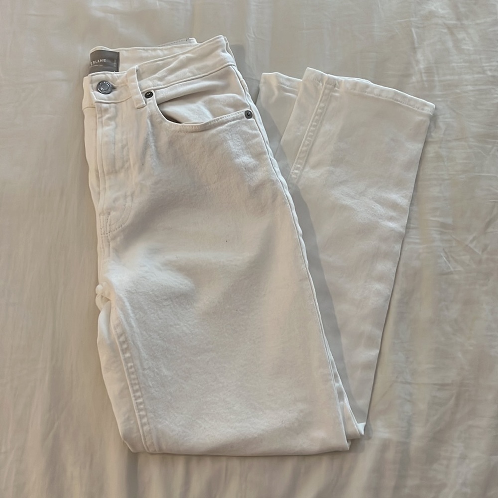 White Everlane curvy cheeky jeans